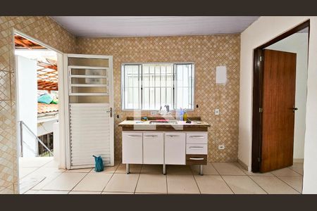 Sala / Cozinha de casa para alugar com 2 quartos, 80m² em Vila Sao Paulo, São Paulo
