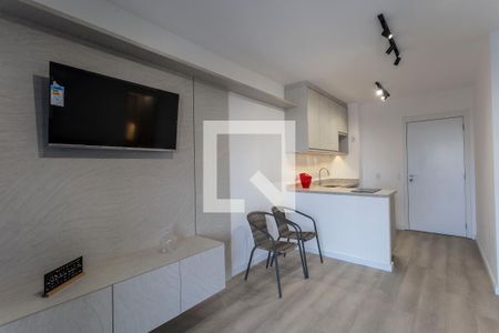 Sala/Cozinha de apartamento à venda com 1 quarto, 51m² em Indianópolis, São Paulo