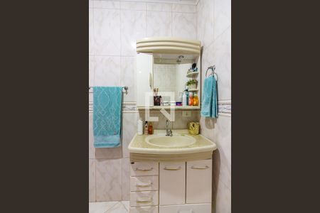 Casa à venda com 111m², 3 quartos e 2 vagasBanheiro da Suíte