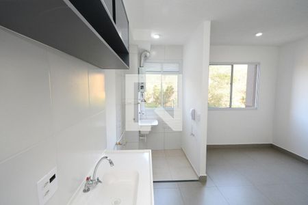 Apartamento para alugar com 36m², 2 quartos e sem vagaCozinha e Área de Serviço