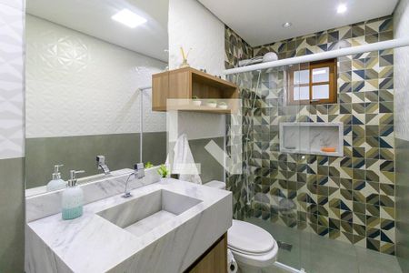 Casa à venda com 299m², 3 quartos e 3 vagas Casa à venda com 299m², 3 quartos e 3 vagasBanheiro social