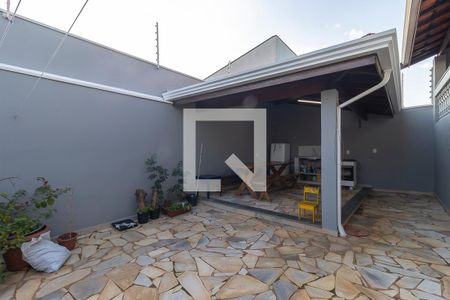 Quintal de casa à venda com 3 quartos, 299m² em Parque Taquaral, Campinas