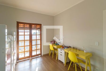 Casa à venda com 299m², 3 quartos e 3 vagas Casa à venda com 299m², 3 quartos e 3 vagasQuarto 2