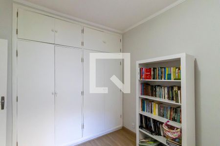 Casa à venda com 299m², 3 quartos e 3 vagas Casa à venda com 299m², 3 quartos e 3 vagasQuarto 3