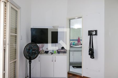 Casa à venda com 350m², 6 quartos e 5 vagasSuíte 3