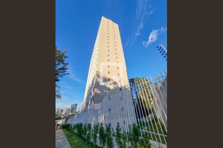 Apartamento à venda com 30m², 1 quarto e sem vaga Apartamento à venda com 30m², 1 quarto e sem vagaFachada