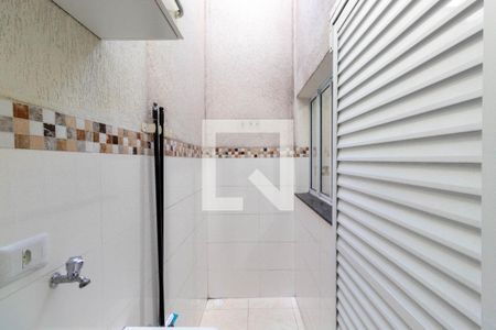 Casa de condomínio à venda com 58m², 2 quartos e 1 vagaLavanderia