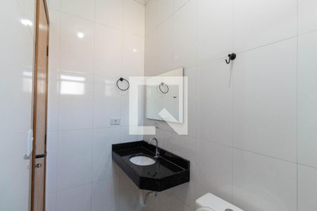 Casa de condomínio à venda com 58m², 2 quartos e 1 vagaBanheiro