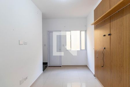 Sala de casa de condomínio à venda com 2 quartos, 58m² em Burgo Paulista, São Paulo