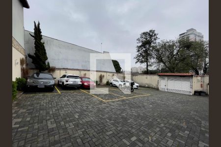 Área Comum - Estacionamento de casa de condomínio para alugar com 2 quartos, 60m² em Vila Carmosina, São Paulo