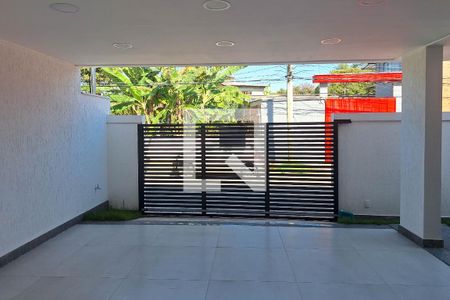 Casa à venda com 110m², 3 quartos e 2 vagas Casa à venda com 110m², 3 quartos e 2 vagasQuarto 2