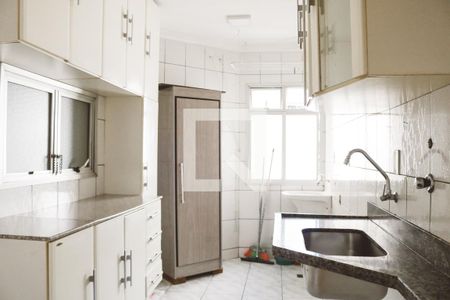 Apartamento para alugar com 63m², 2 quartos e 1 vagaCozinha e Área de Serviço