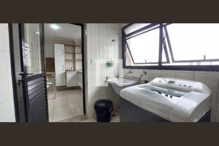 Apartamento à venda com 143m², 4 quartos e 2 vagasÁrea de Serviço