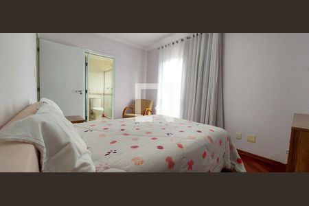 Apartamento à venda com 143m², 4 quartos e 2 vagasQuarto 1 suíte