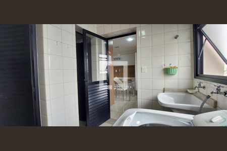 Apartamento à venda com 143m², 4 quartos e 2 vagasÁrea de Serviço