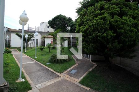 Apartamento à venda com 72m², 2 quartos e 2 vagasÁrea externa