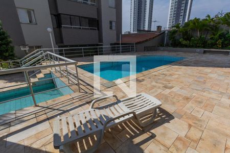 Apartamento para alugar com 110m², 3 quartos e 1 vaga Apartamento para alugar com 110m², 3 quartos e 1 vagaÁrea comum - Piscina