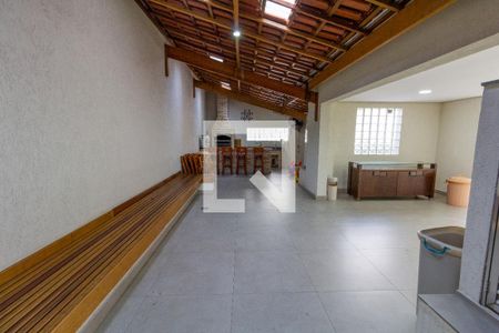 Apartamento para alugar com 110m², 3 quartos e 1 vaga Apartamento para alugar com 110m², 3 quartos e 1 vagaÁrea comum - Salão de festas