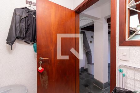 Casa para alugar com 100m², 2 quartos e 2 vagasQuarto de Serviço