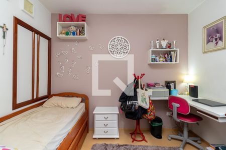 Casa para alugar com 100m², 2 quartos e 2 vagasQuarto 2