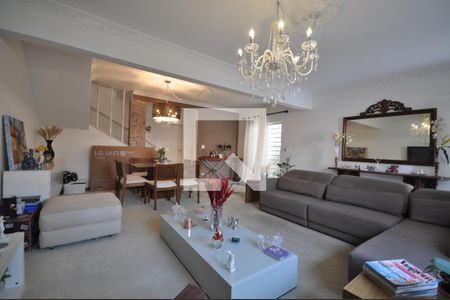 Sala de casa à venda com 3 quartos, 320m² em Vila Gustavo, São Paulo