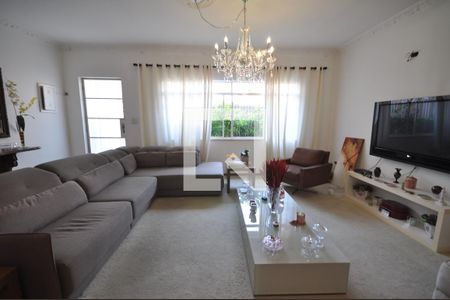 Sala de casa à venda com 3 quartos, 320m² em Vila Gustavo, São Paulo