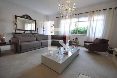 Sala de casa à venda com 3 quartos, 320m² em Vila Gustavo, São Paulo