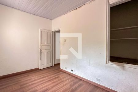 Casa de condomínio à venda com 150m², 2 quartos e 1 vagaSuíte 1