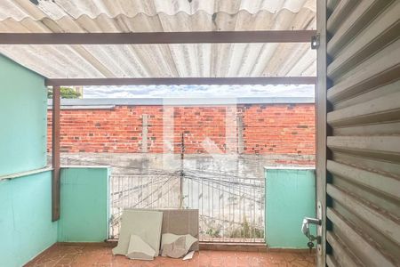 Casa de condomínio à venda com 150m², 2 quartos e 1 vagavaranda