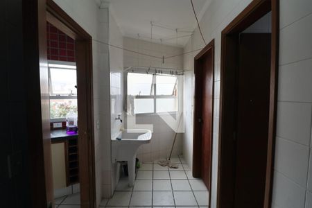 Apartamento para alugar com 142m², 3 quartos e 2 vagasÁrea de Serviço
