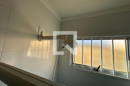 Casa para alugar com 100m², 3 quartos e 2 vagasBanheiro da Suíte