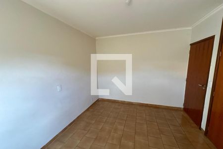 Casa para alugar com 100m², 3 quartos e 2 vagasSuíte