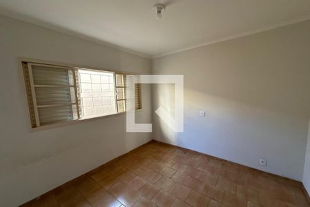 Casa para alugar com 100m², 3 quartos e 2 vagasDormitório 03