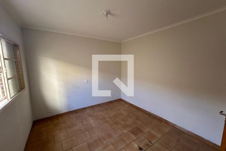 Casa para alugar com 100m², 3 quartos e 2 vagasDormitório 03