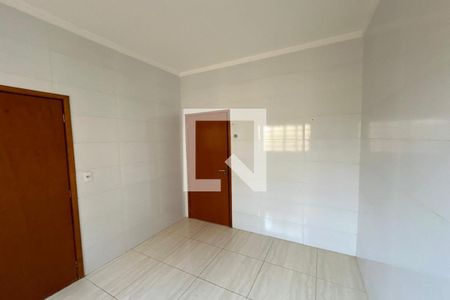 Casa para alugar com 100m², 3 quartos e 2 vagasCozinha