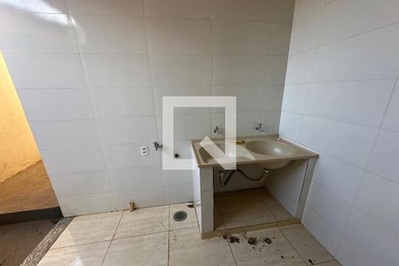 Casa para alugar com 100m², 3 quartos e 2 vagasLavanderia