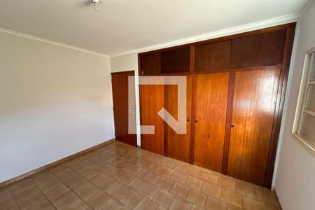Casa para alugar com 100m², 3 quartos e 2 vagasSuíte