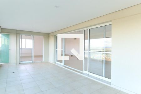 Apartamento para alugar com 4 quartos, 260m² em Jardim das Colinas, São José dos Campos