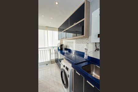 Apartamento à venda com 92m², 2 quartos e 2 vagasCozinha e área de serviço