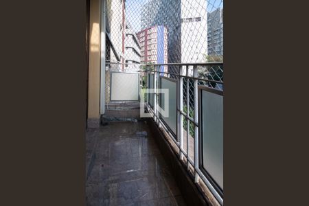 Varanda de apartamento à venda com 3 quartos, 110m² em Bela Vista, São Paulo