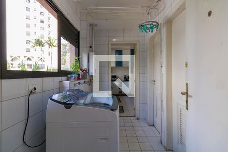 Apartamento à venda com 105m², 2 quartos e 2 vagasÁrea de serviço 