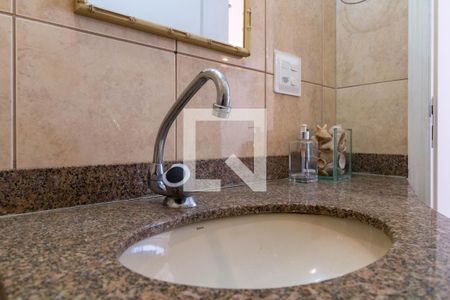 Apartamento à venda com 105m², 2 quartos e 2 vagasBanheiro Social