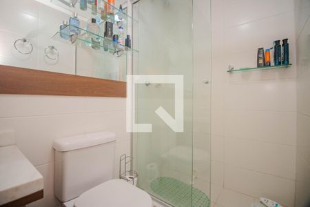 Apartamento à venda com 81m², 2 quartos e 2 vagasBanheiro Social