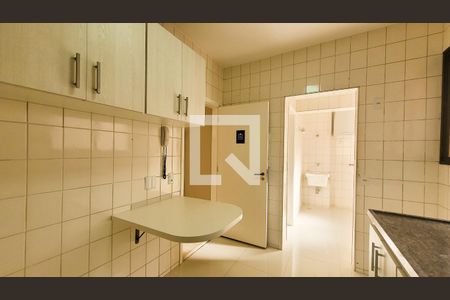 Apartamento para alugar com 100m², 3 quartos e 2 vagas Apartamento para alugar com 100m², 3 quartos e 2 vagasCozinha