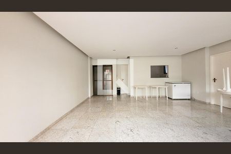 Apartamento para alugar com 100m², 3 quartos e 2 vagas Apartamento para alugar com 100m², 3 quartos e 2 vagasÁrea comum