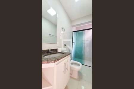 Apartamento para alugar com 100m², 3 quartos e 2 vagas Apartamento para alugar com 100m², 3 quartos e 2 vagasBanheiro