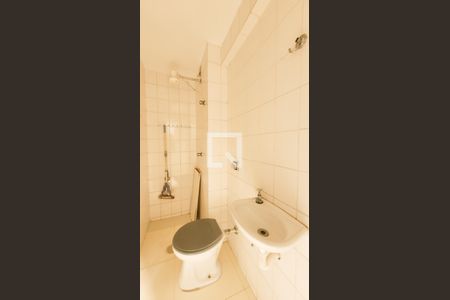 Apartamento para alugar com 100m², 3 quartos e 2 vagas Apartamento para alugar com 100m², 3 quartos e 2 vagasBanheiro de serviço