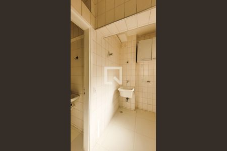 Apartamento para alugar com 100m², 3 quartos e 2 vagas Apartamento para alugar com 100m², 3 quartos e 2 vagasLavanderia