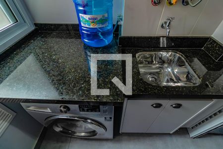 Apartamento à venda com 87m², 3 quartos e 1 vaga Apartamento à venda com 87m², 3 quartos e 1 vagaLavanderia