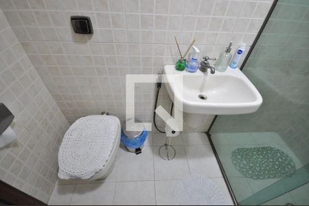 Casa para alugar com 131m², 3 quartos e 2 vagasBanheiro Social